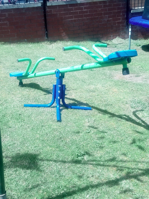 roundabout garden toy